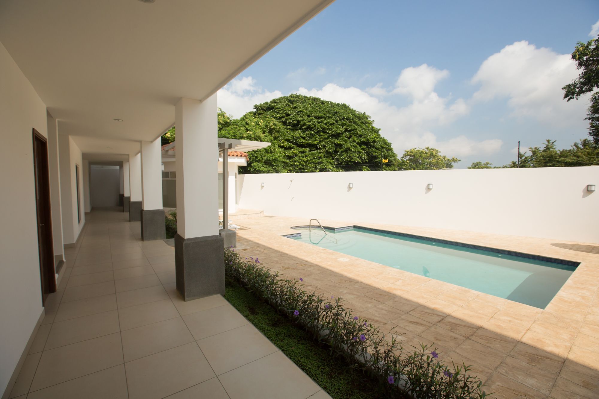 Apartamentos Vistas De Santo Domingo マナグア エクステリア 写真